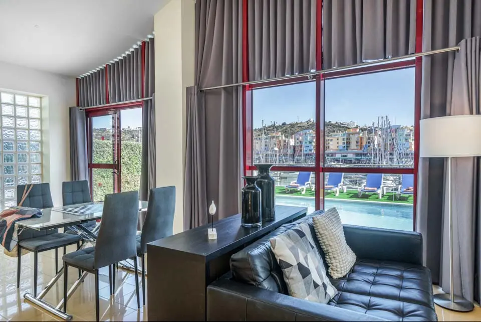Villa Malibu Marina