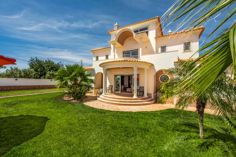 Villa Dourado