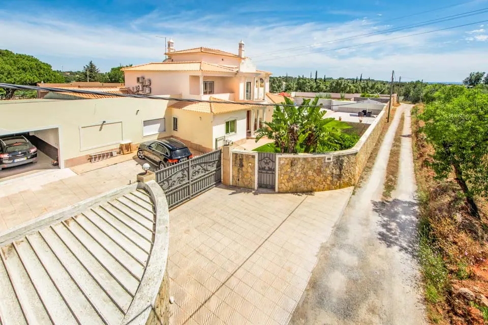 Villa Dourado