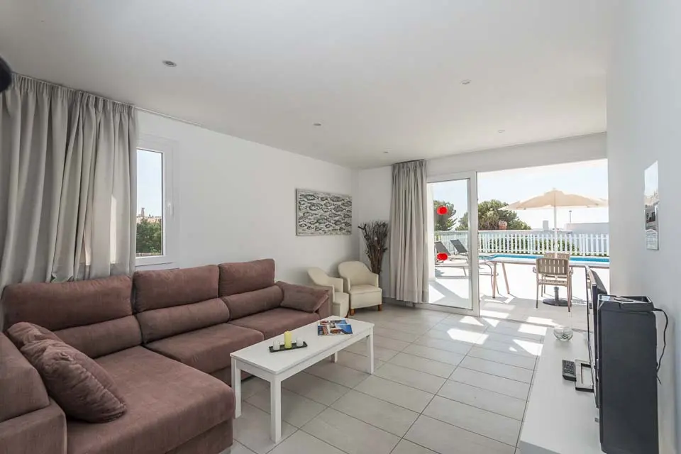 Villa Tomi