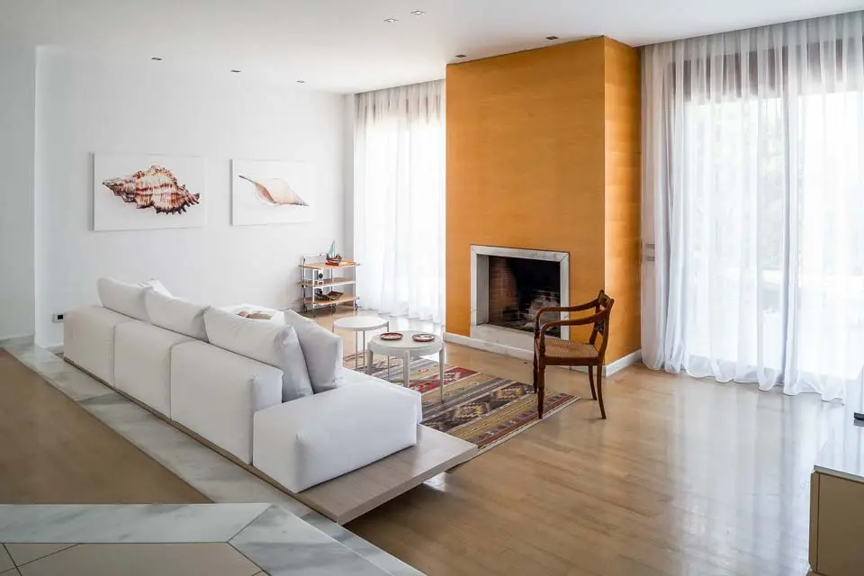 Love White Villa