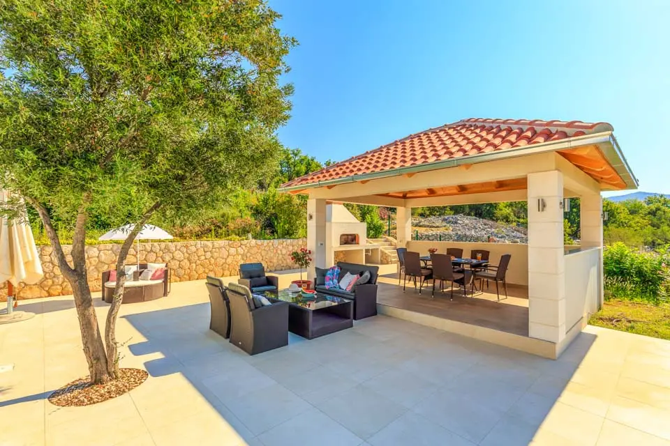 Villa Hillside Nest