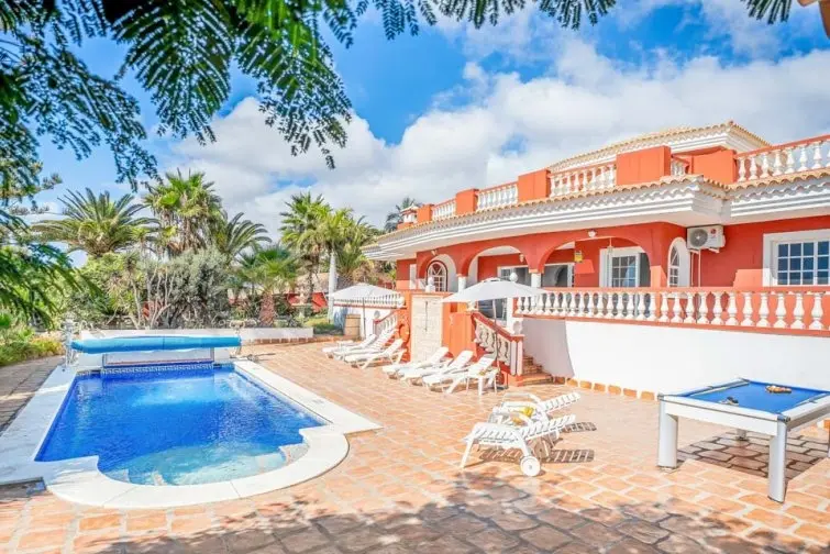 Villa Oleada