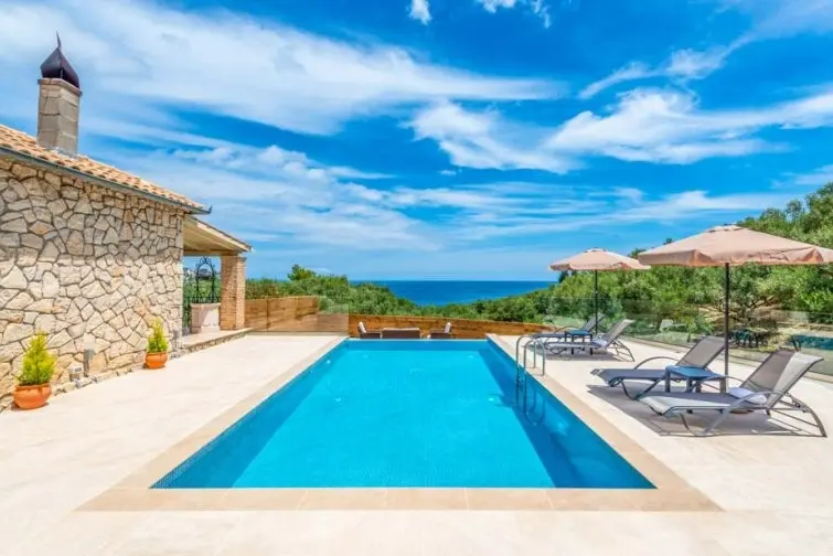 Villa Marathias