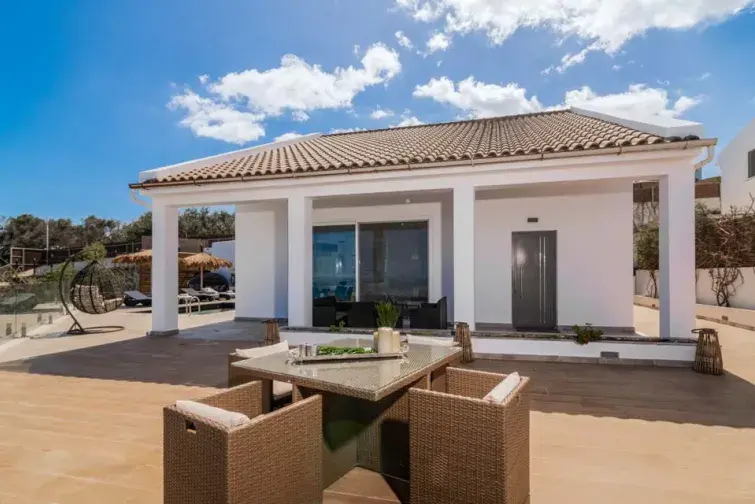 Villa Meltemi Cavo Mare