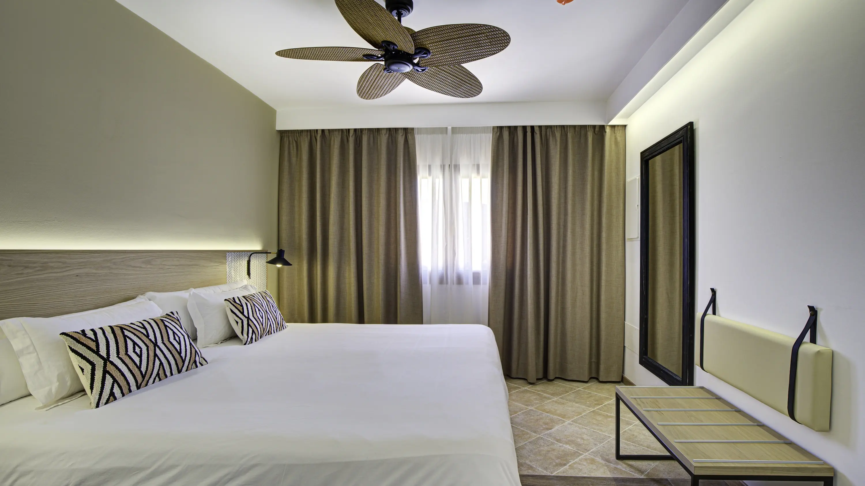 Arena Castillo Hotel gallery image 14
