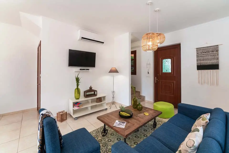 Lindos Emerald