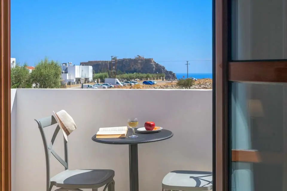 Lindos Topaz