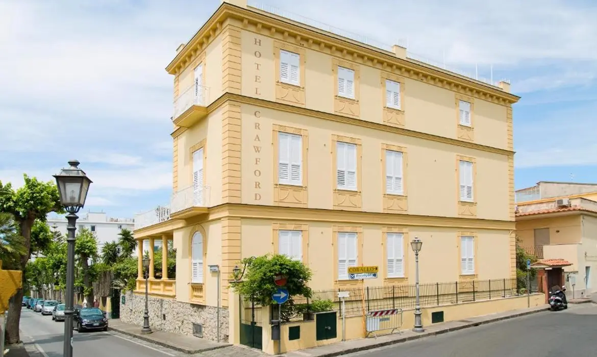 Crawford Hotel