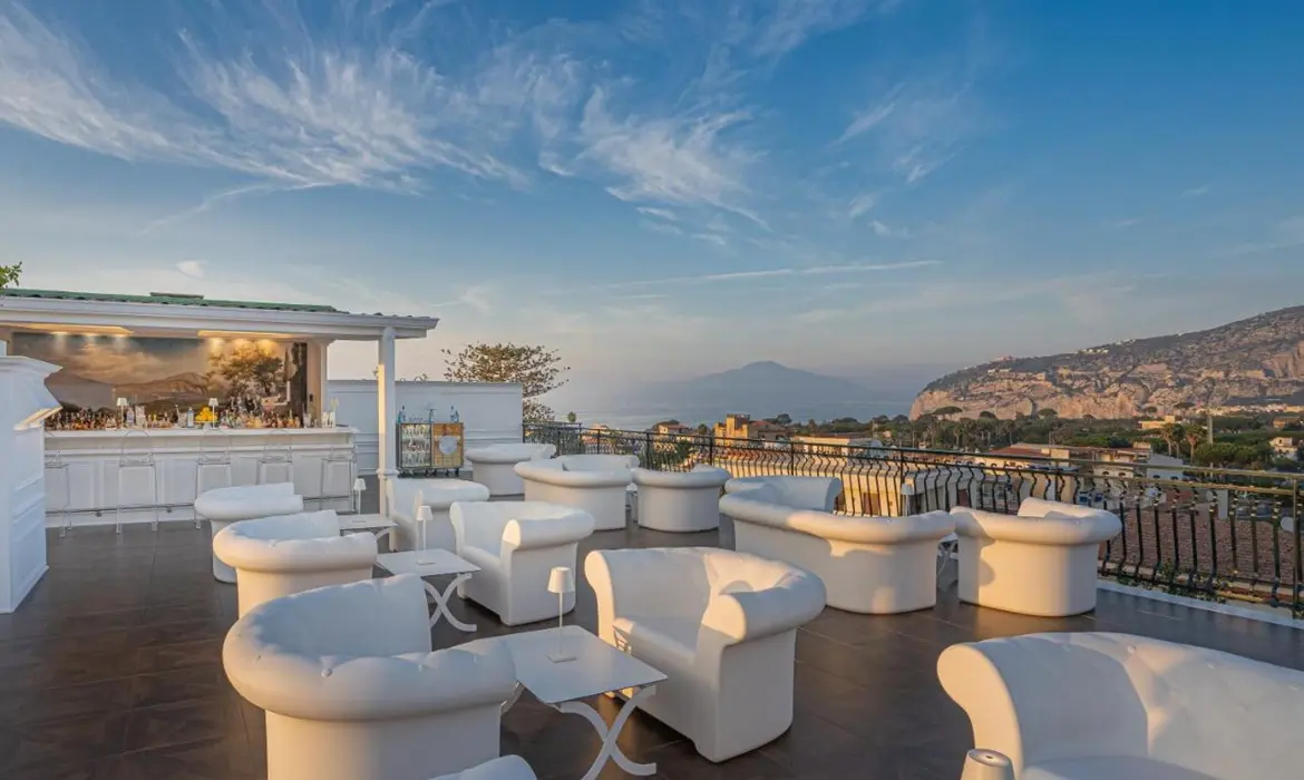 Majestic Palace Hotel
