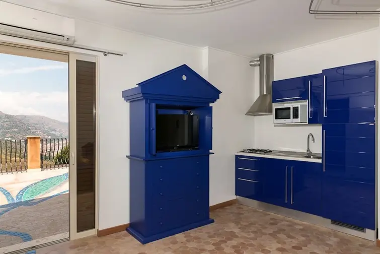 Medea Residence gallery image 24