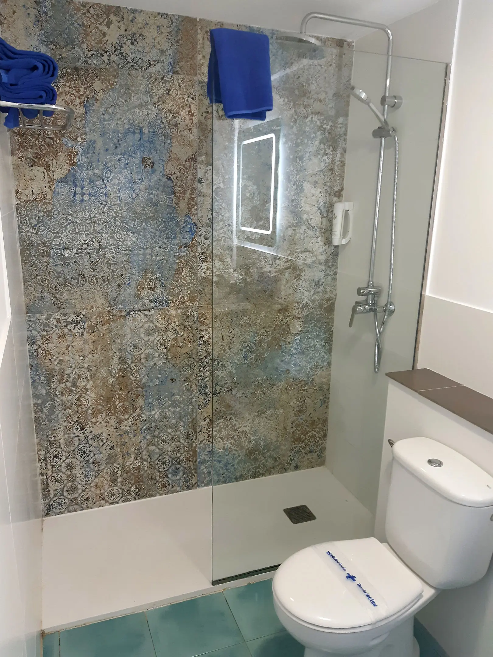 LIVVO Morromar Apartments gallery image 6