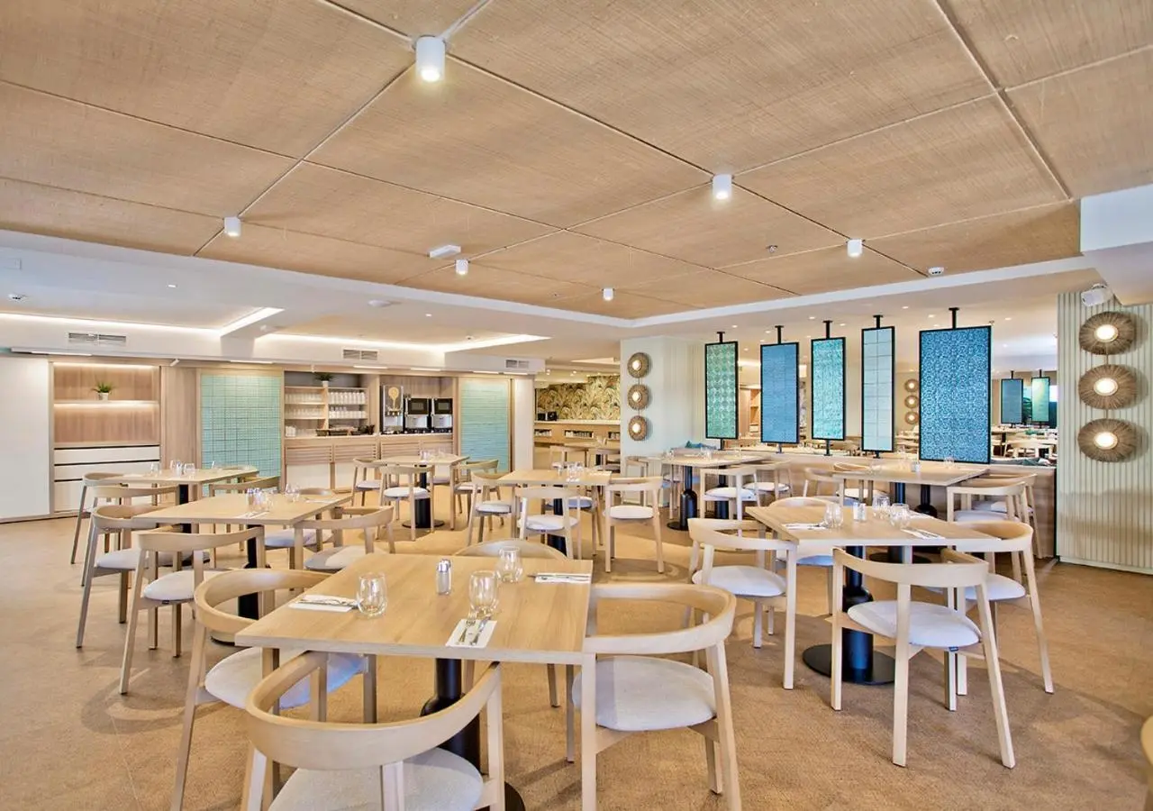 Sunset Beach Club (AGP) gallery image 9