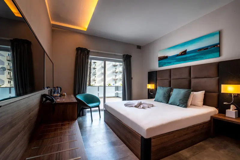 Pebbles Hotel gallery image 14