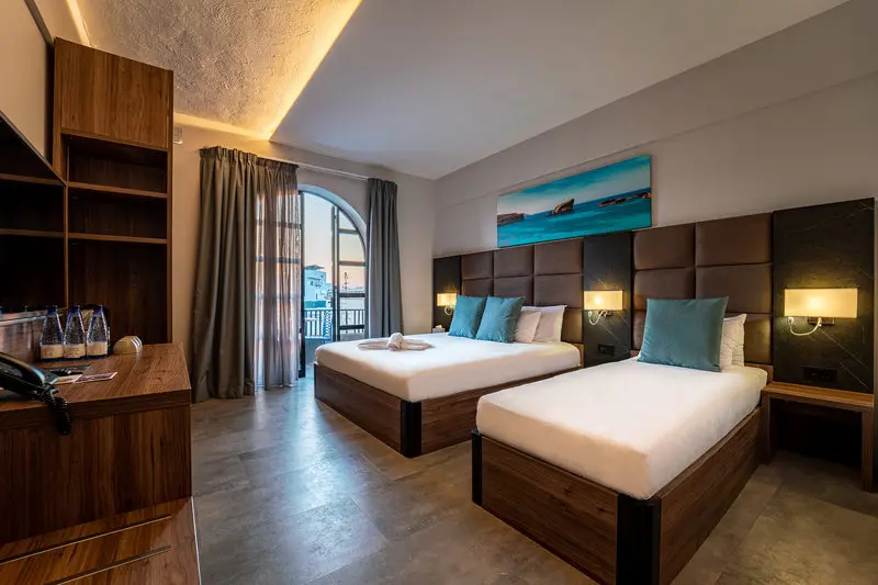 Pebbles Hotel gallery image 16