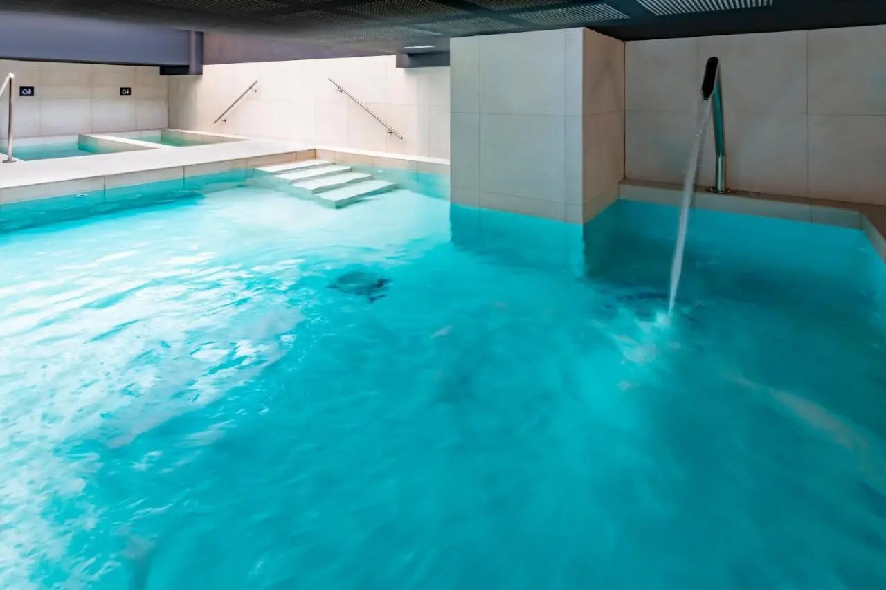 Caprici Beach Hotel And Spa gallery image 12