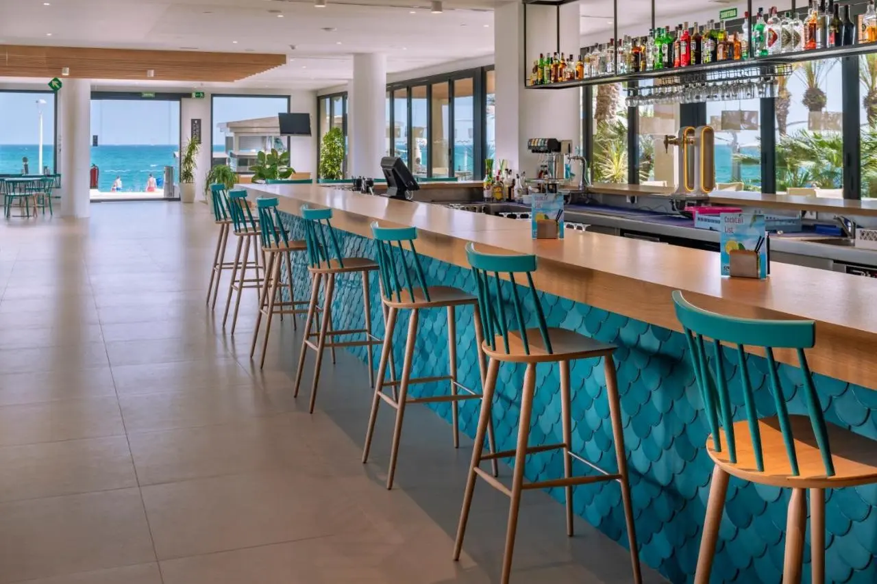 Caprici Beach Hotel And Spa gallery image 5