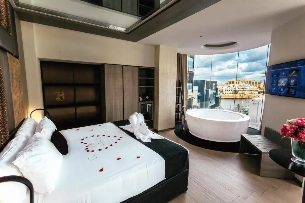 Hugos Boutique Hotel gallery image 14