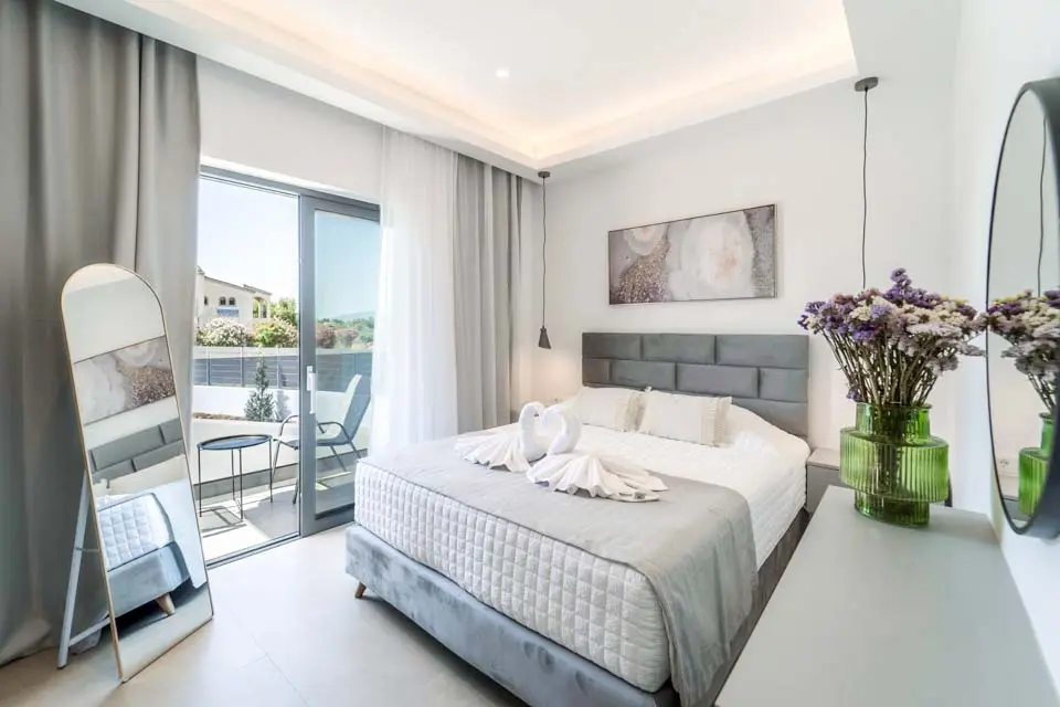 Diamond Villa