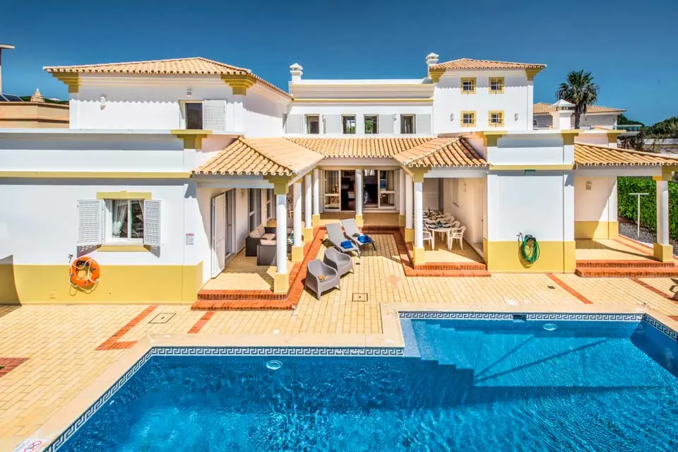 Villa Candeias