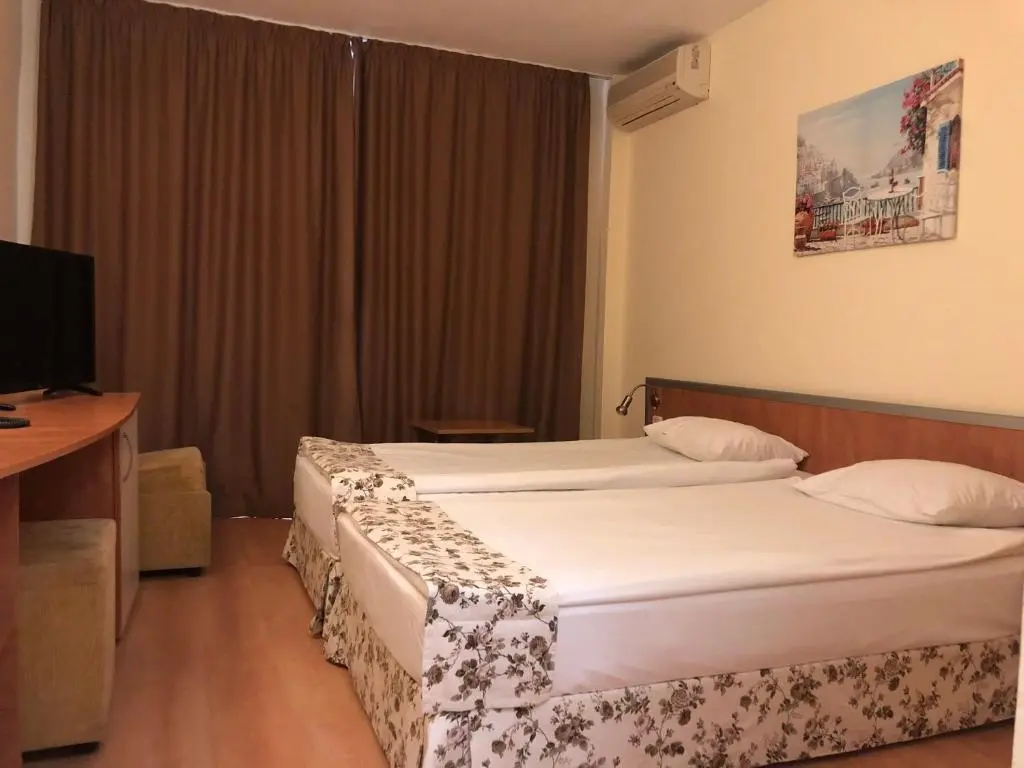 Hotel Atol gallery image 7