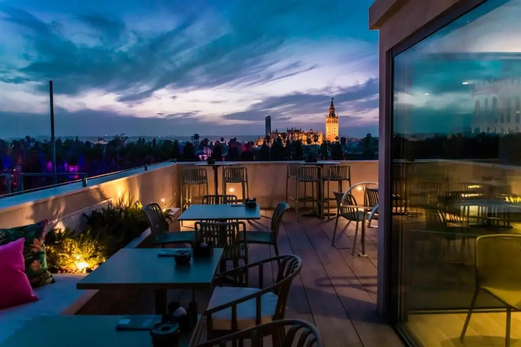 Alcazar Hotel gallery image 5