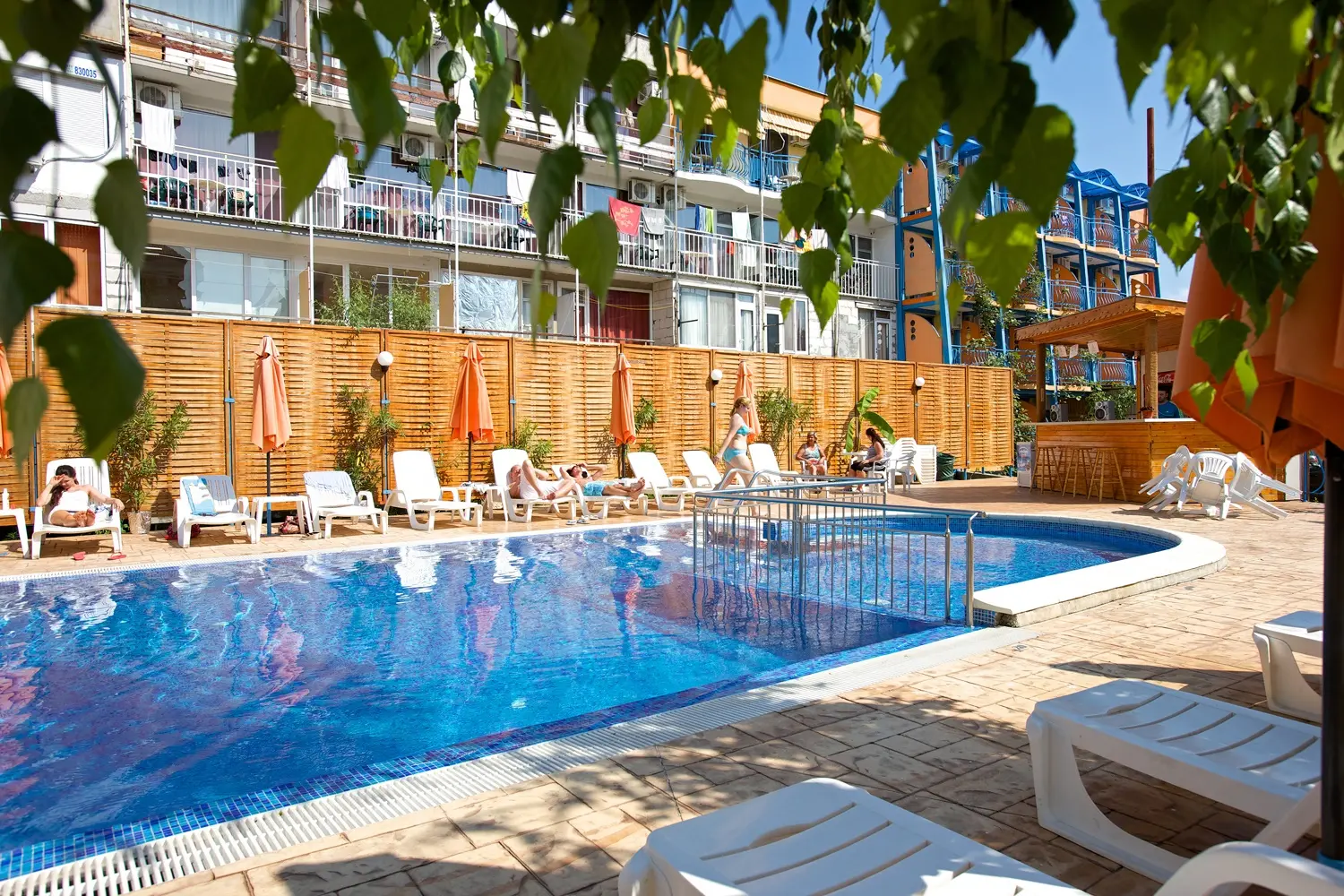 Paloma Hotel gallery image 2