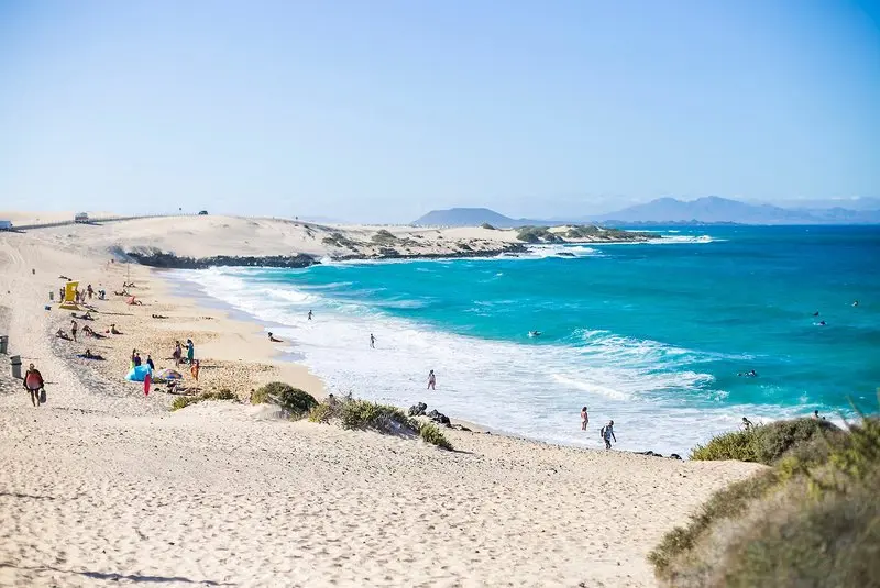 Bristol Sunset Beach LIVVO gallery image 2