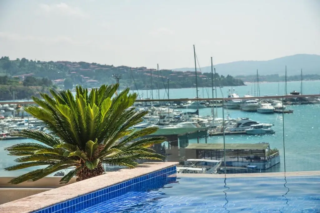 Blu Bay Hotel gallery image 9