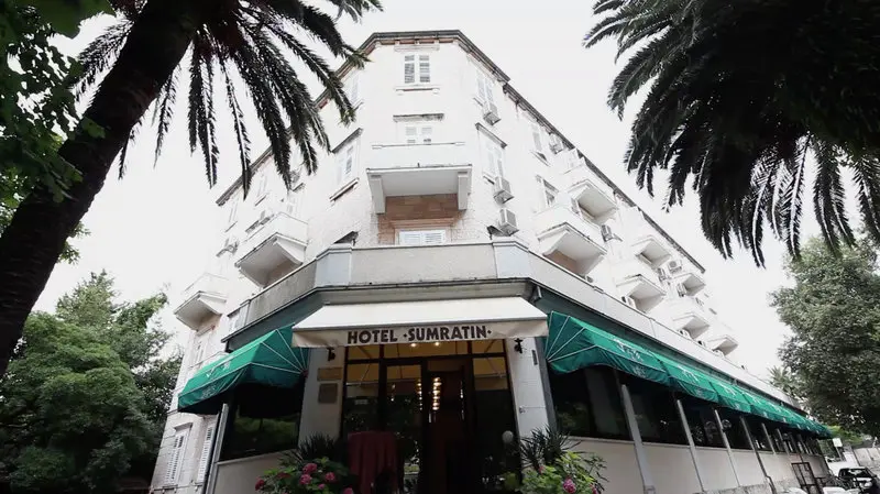 Sumratin Hotel