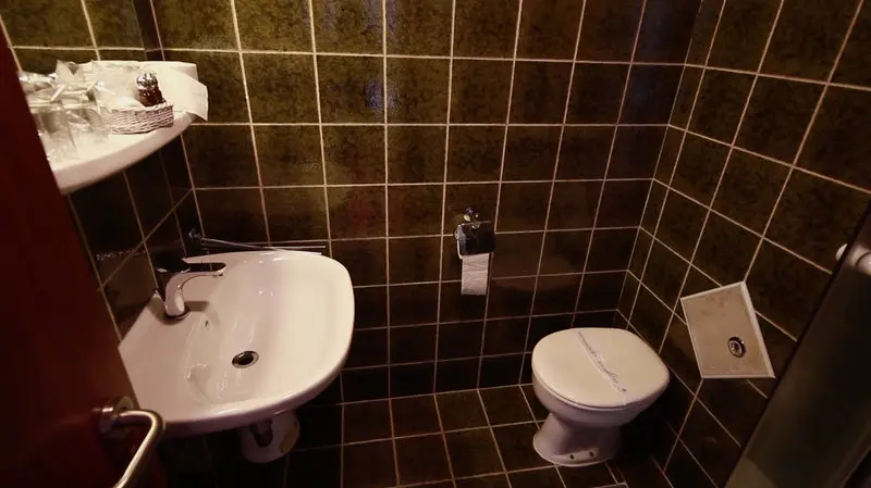 Sumratin Hotel gallery image 18