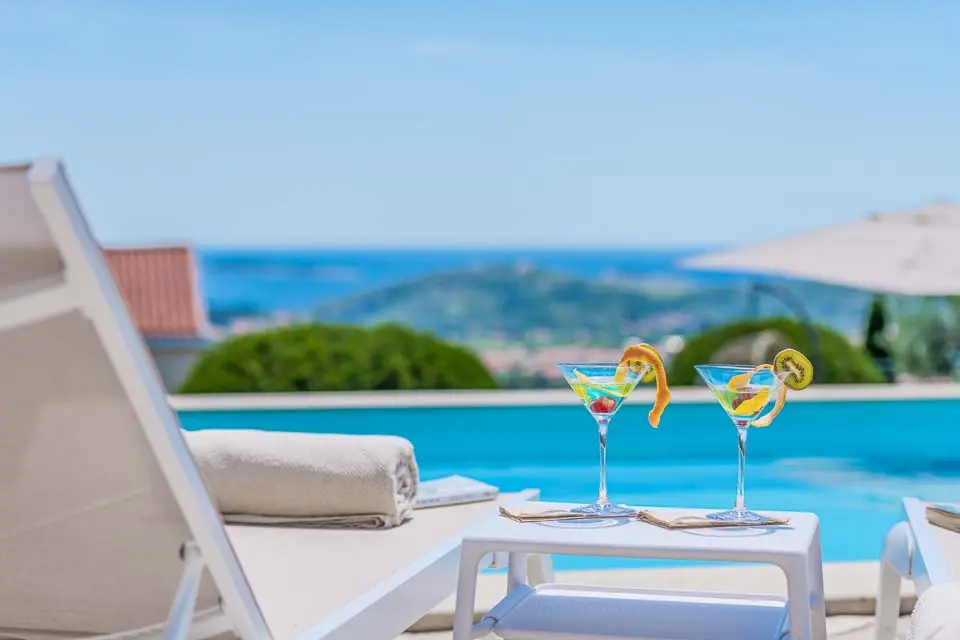 Villa Sunset Blue