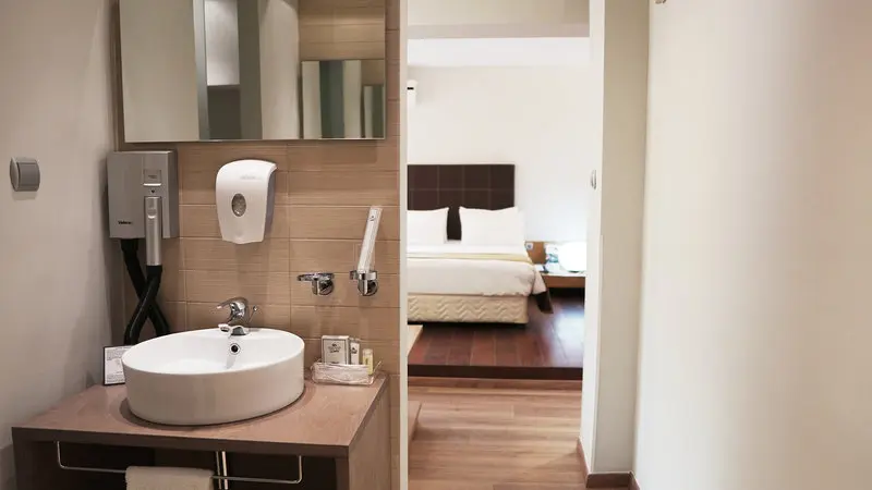 Capsis Hotel gallery image 13
