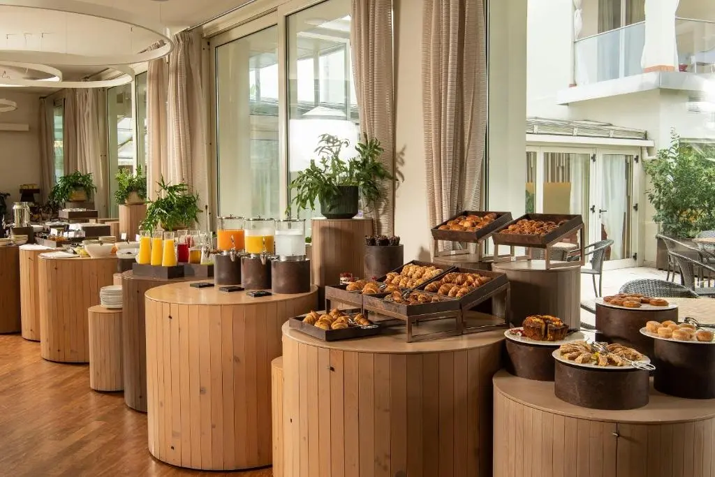 Color Hotel Style, Design & Gourmet gallery image 8