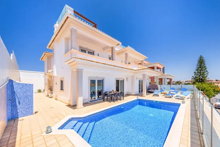 Villa Sunflower