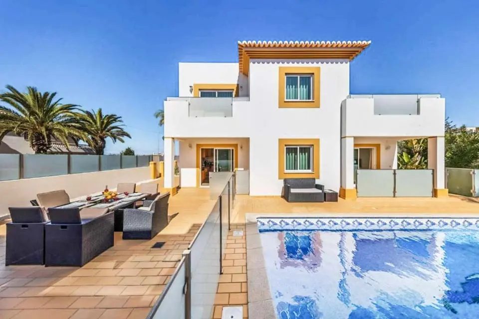 Villa Astro
