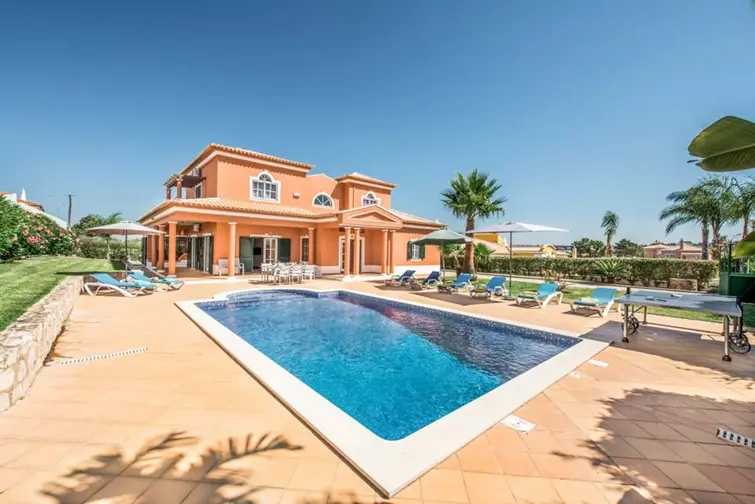 Villa Luis