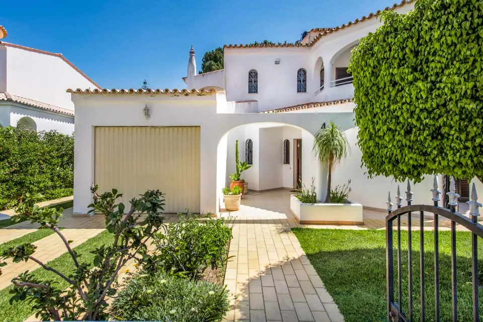 Villa Snowdrop