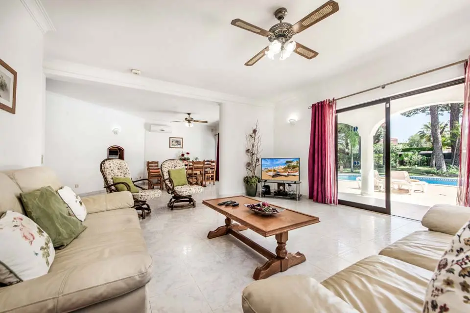 Villa Snowdrop