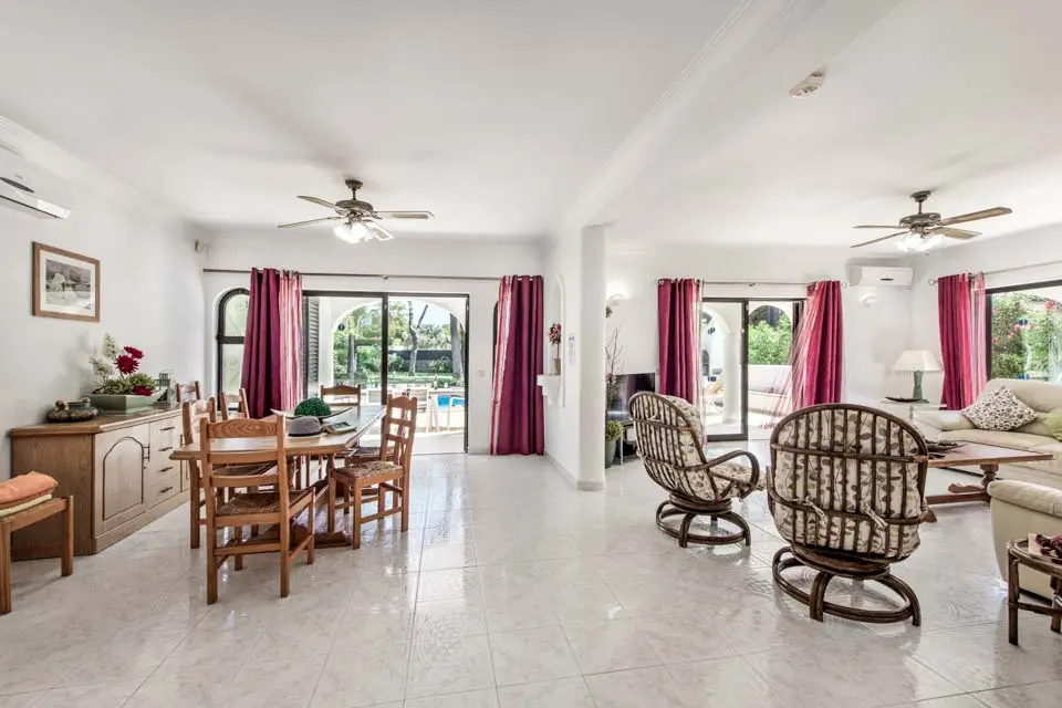 Villa Snowdrop