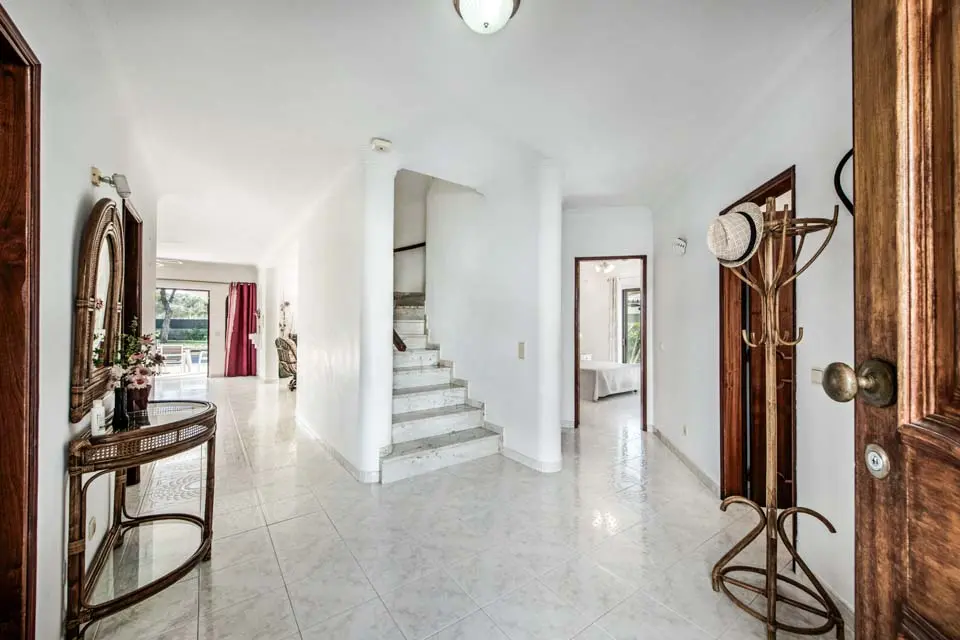 Villa Snowdrop