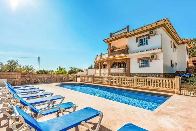 Villa Maria Isabel