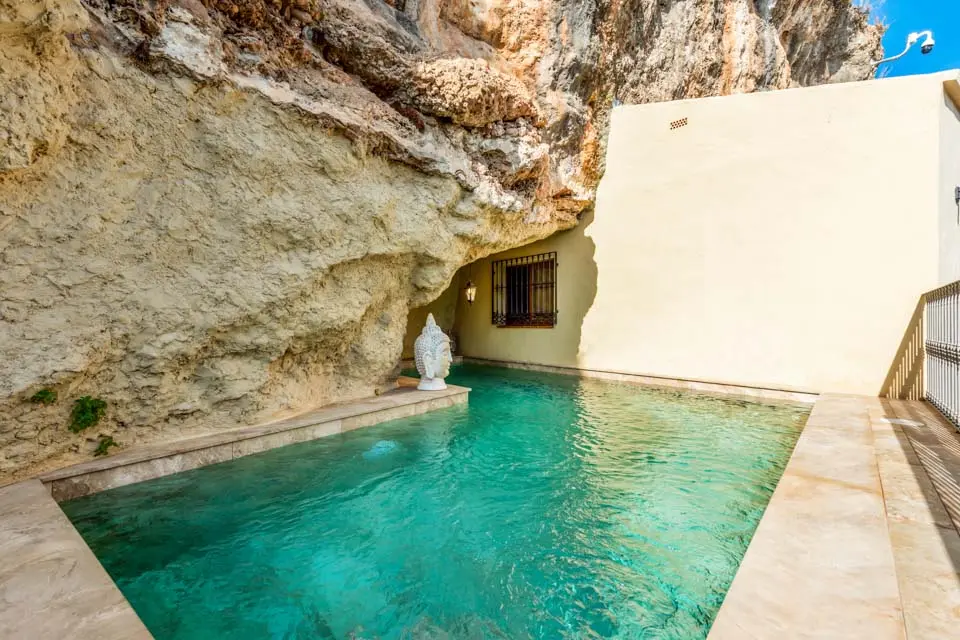 Casa Cueva Nerja
