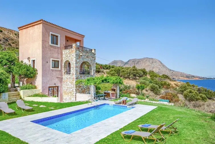 Villa Aptera