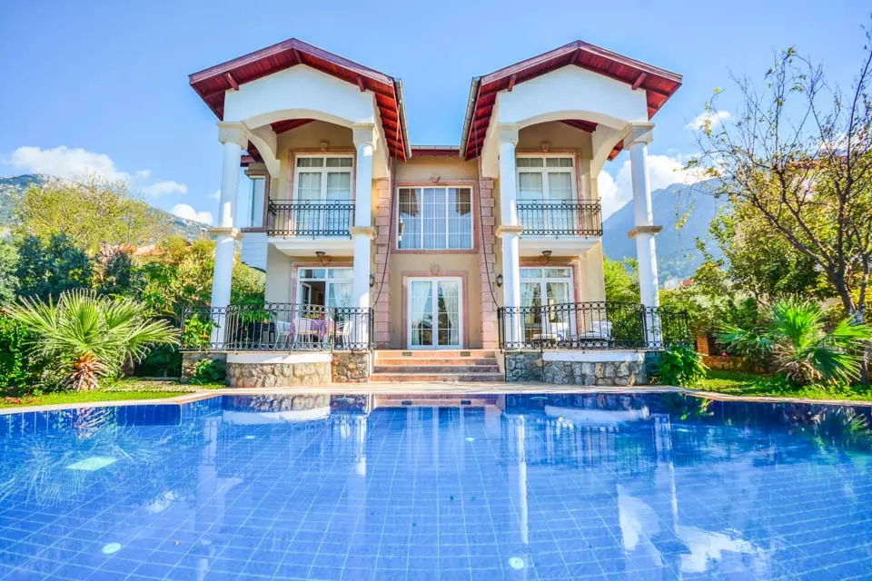Pegasus Evi