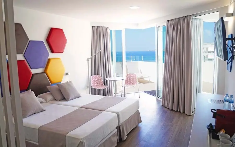 Alexander Hotel Troya gallery image 9