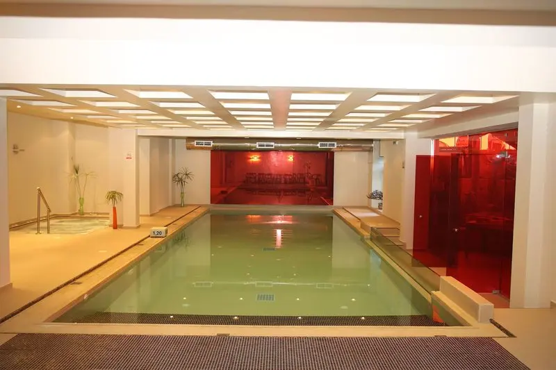 Pearl Beach Hotel gallery image 2
