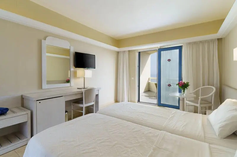 Pearl Beach Hotel gallery image 26