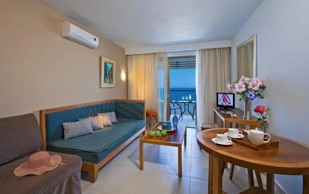 Iolida Beach gallery image 2