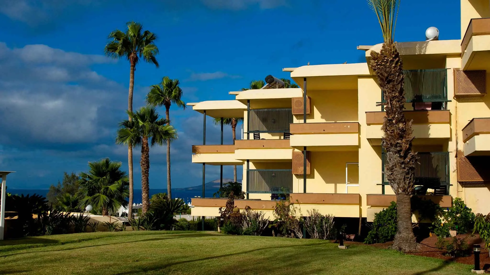 Bluesea El Dorado Apartments gallery image 6